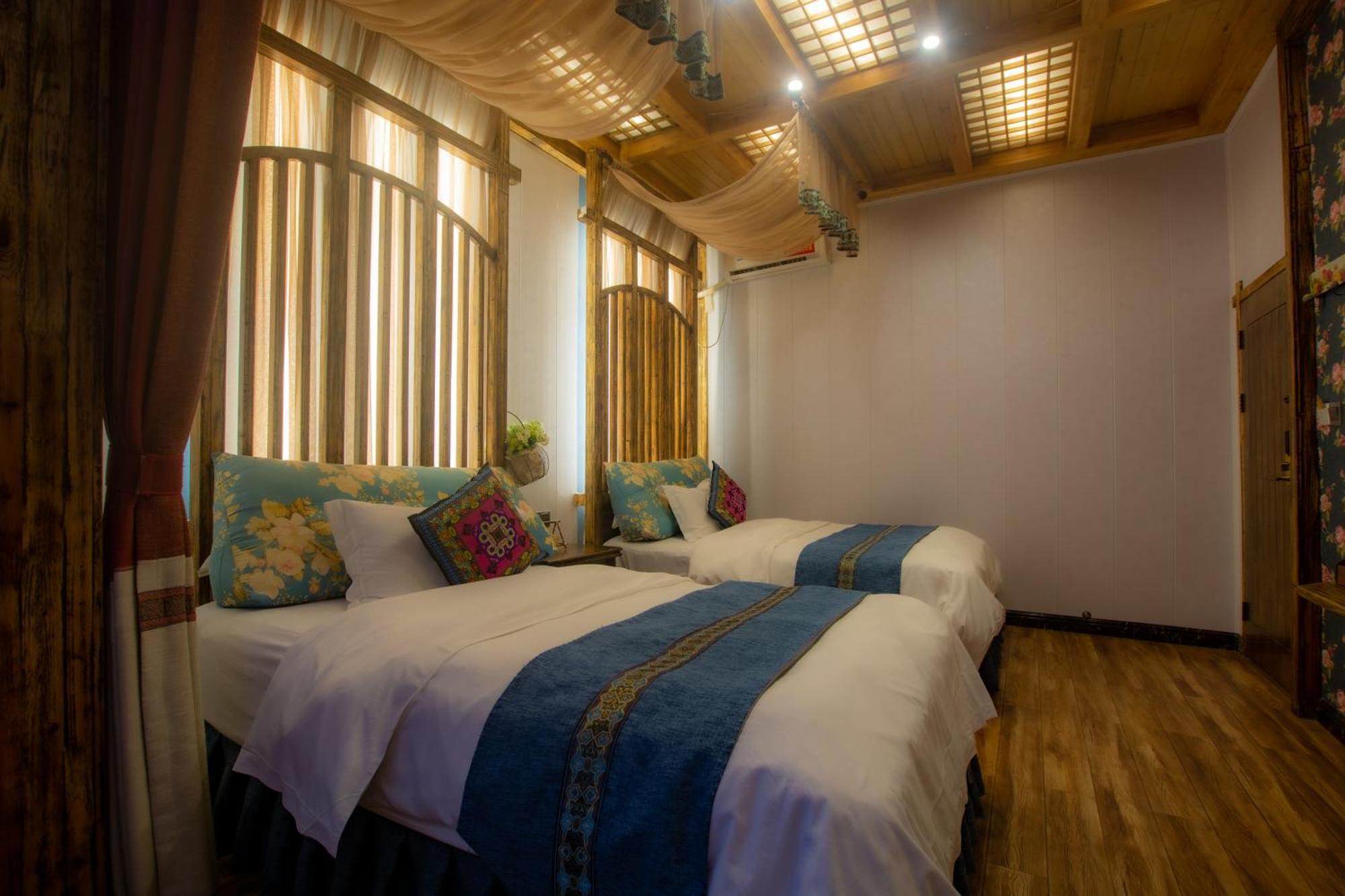 Floral Hotel - Baihui Living 張家界市 エクステリア 写真