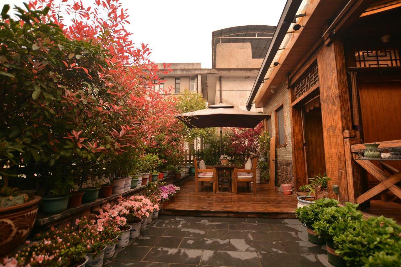Floral Hotel - Baihui Living 張家界市 エクステリア 写真